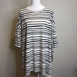 LuLaRoe Simply Comfortable Top Sz 3XL Women Black Ivory Striped Normcore Grunge